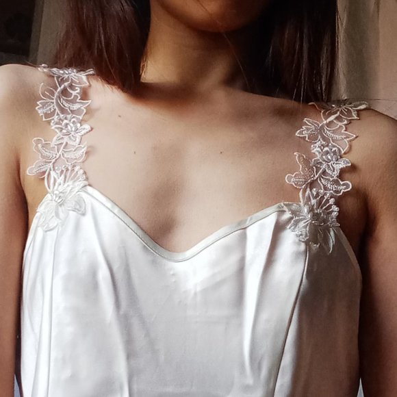 *SOLD* California Dynasty // VTG White Slip Dress - Picture 5 of 5